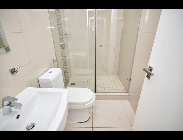 2 BEDROOM APARTMENT TO LET IN UMHLANGA RIDGE